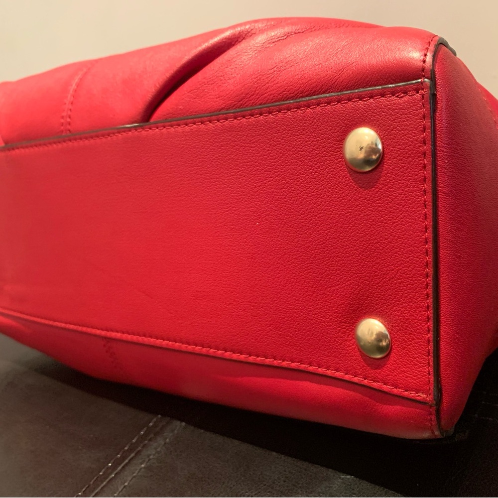 ❤️COACH❤️LEATHER CARRYALL. GORGEOUS!!! - Picture 6 of 15